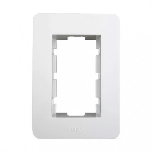 102628 bastidor + tapa mito 5 x 10 – 3 módulos – blanco:plata 102628 bastidor + tapa mito 5 x 10 – 3 módulos – blanco:plata
