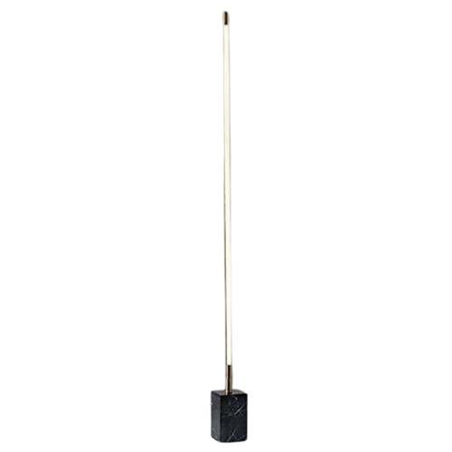 LAMPARA DE PIE QUEBEC MARMOL NEGRO METAL ORO LED 2700