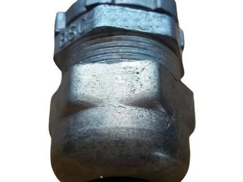 PRENSACABLE DE ALUMINIO CON TUERCA ZA6