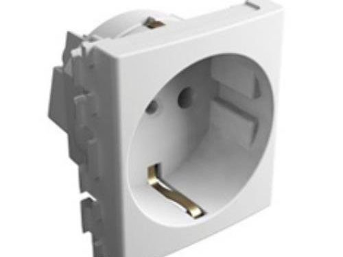 TOMA SCHUKO 16A BLANCO
