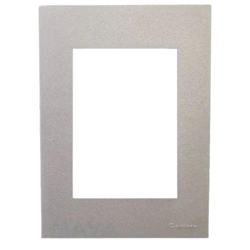 Tapa y Distanciador Bauhaus Aluminio con Ribete - 4 Módulos