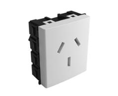 TOMACORRIENTE 20A BLANCO