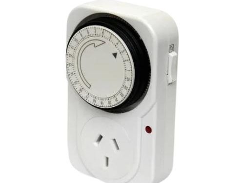 INTERRUPTOR HORARIO ENCHUFABLE DIARIO
