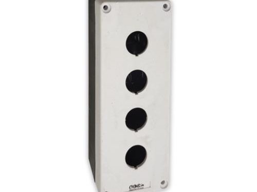 Caja Plástica con 4 Orificios - 22 mm Diámetro